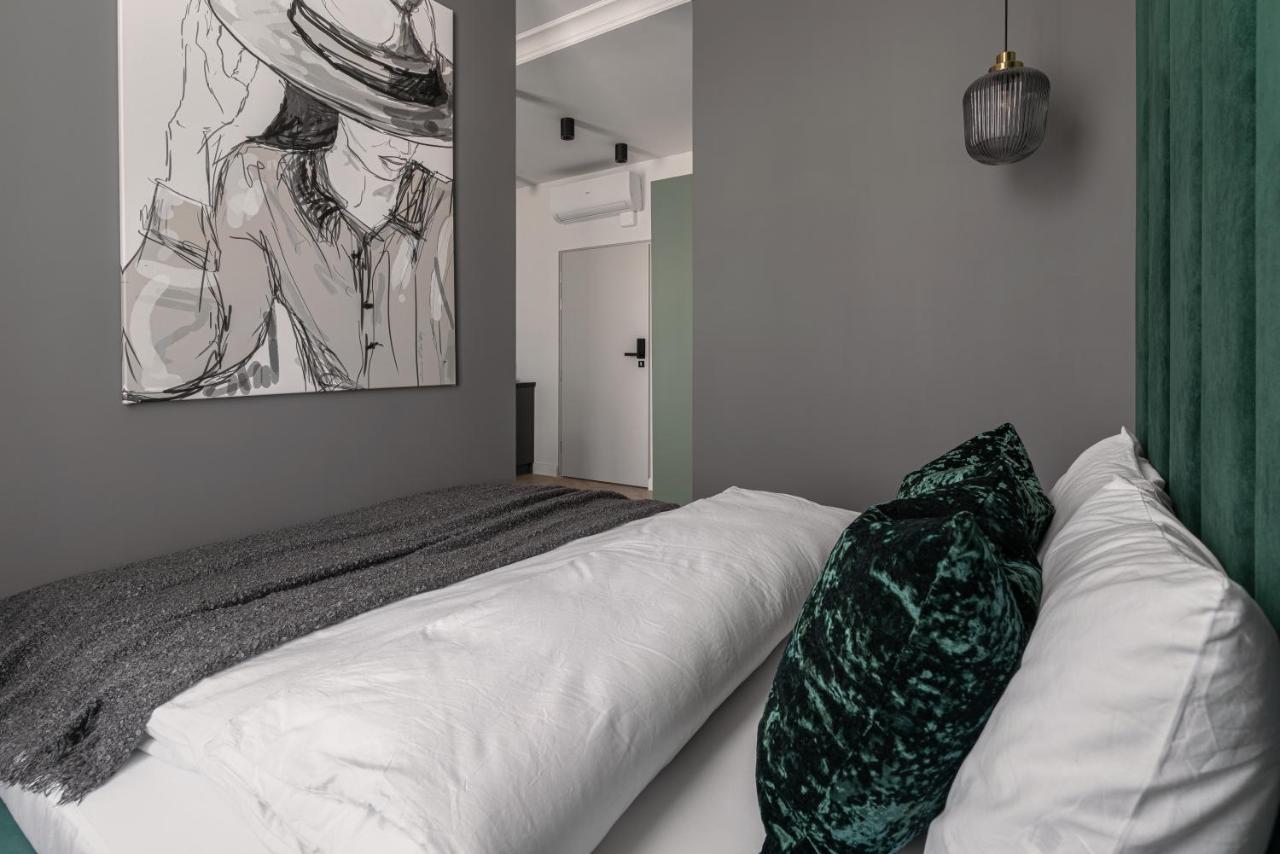 Apartio Rooms Katowice Extérieur photo