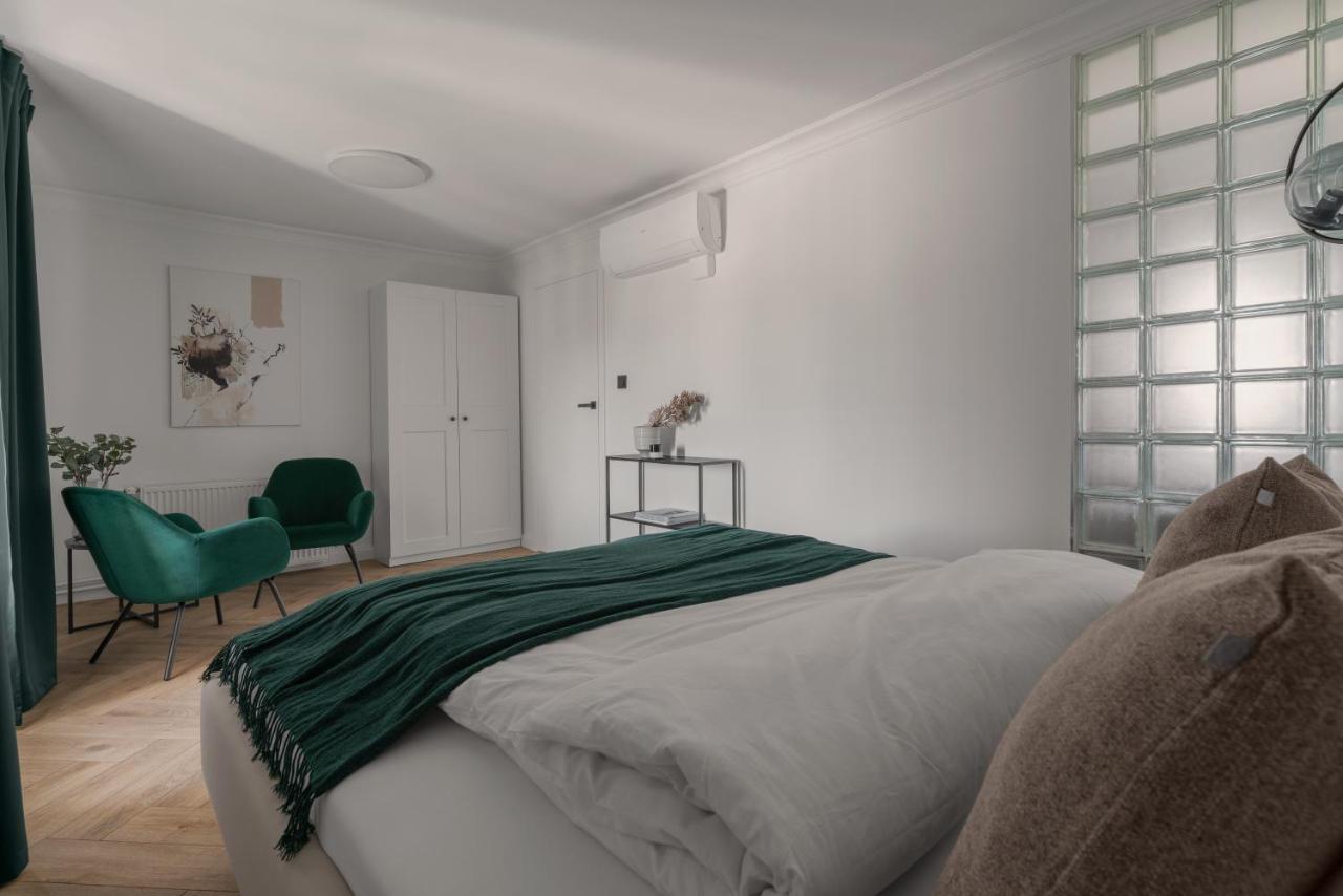Apartio Rooms Katowice Extérieur photo